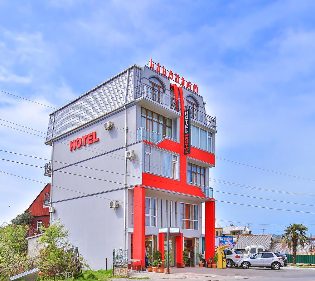Royal Hotel Batumi Exterior photo